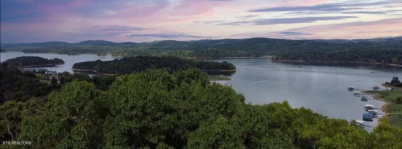 170 Magnolia Ln, Sharps Chapel, TN 37866