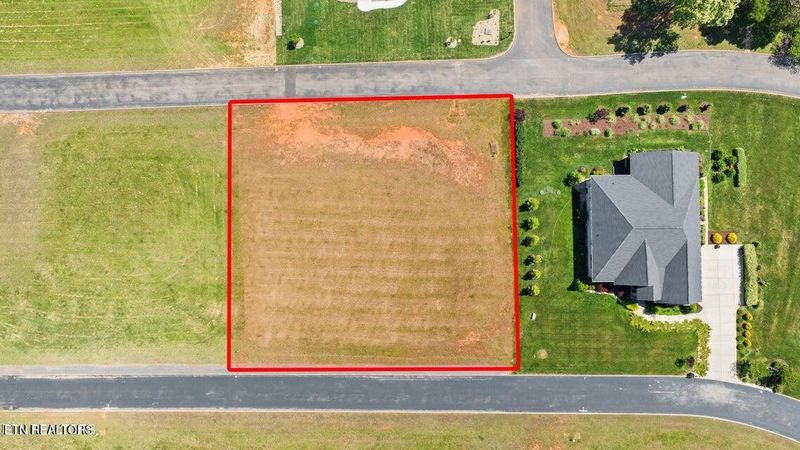 170 Starling Dr, Vonore, TN 37885
