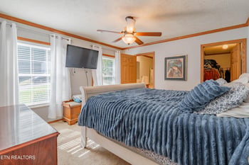 170 Tori Kait Ln, Powell, TN 37849