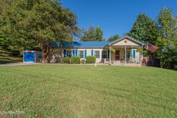 170 Tori Kait Ln, Powell, TN 37849
