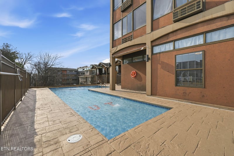 1700 Clinch Ave #108, Knoxville, TN 37916