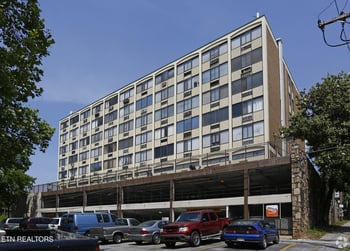 1700 Clinch Ave #221, Knoxville, TN 37916