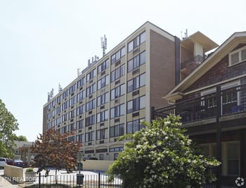 1700 Clinch Ave #221, Knoxville, TN 37916