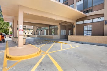 1700 Clinch Ave #311, Knoxville, TN 37916