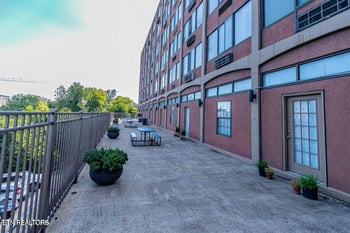 1700 Clinch Ave #502, Knoxville, TN 37916