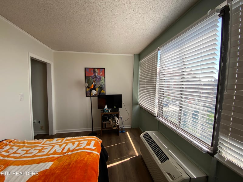 1700 Clinch Ave #503, Knoxville, TN 37916