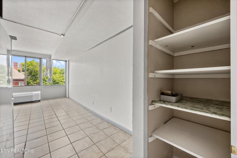 1700 Clinch Ave #504, Knoxville, TN 37916