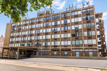 1700 Clinch Ave #504, Knoxville, TN 37916