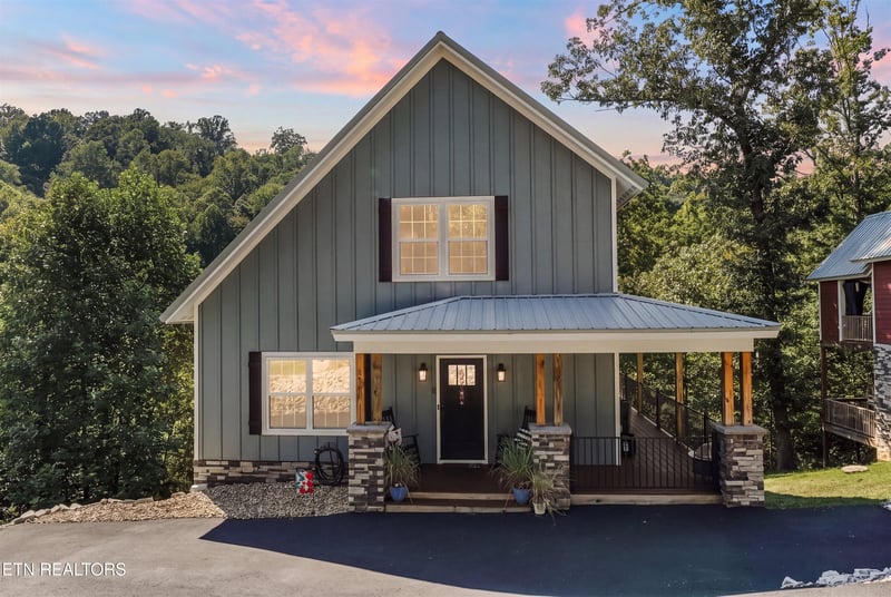1700 Ridge Rd, Caryville, TN 37714