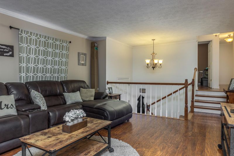 1700 Seven Oaks Dr, Morristown, TN 37814
