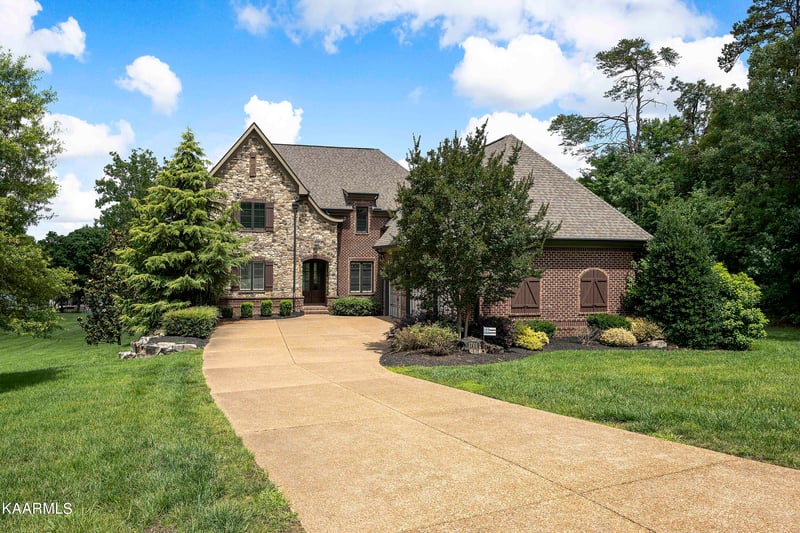 1701 Blue Water Way, Knoxville, TN 37922