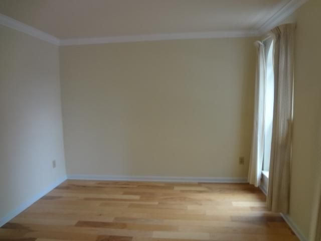 1701 Wayside Rd, Knoxville, TN 37931