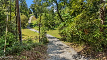 1703 Lively Rd, Maryville, TN 37801