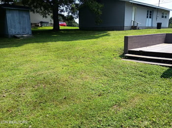 1703 Richardson St, Athens, TN 37303