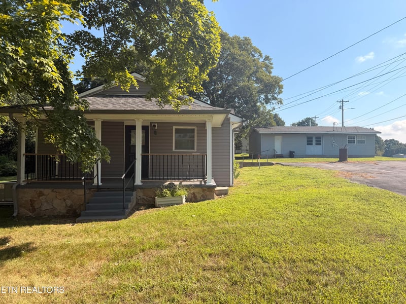 1703 Richardson St, Athens, TN 37303
