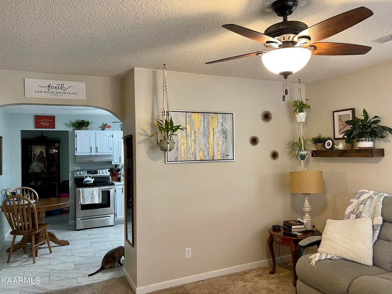 1704 Jefferson Ave, Maryville, TN 37804