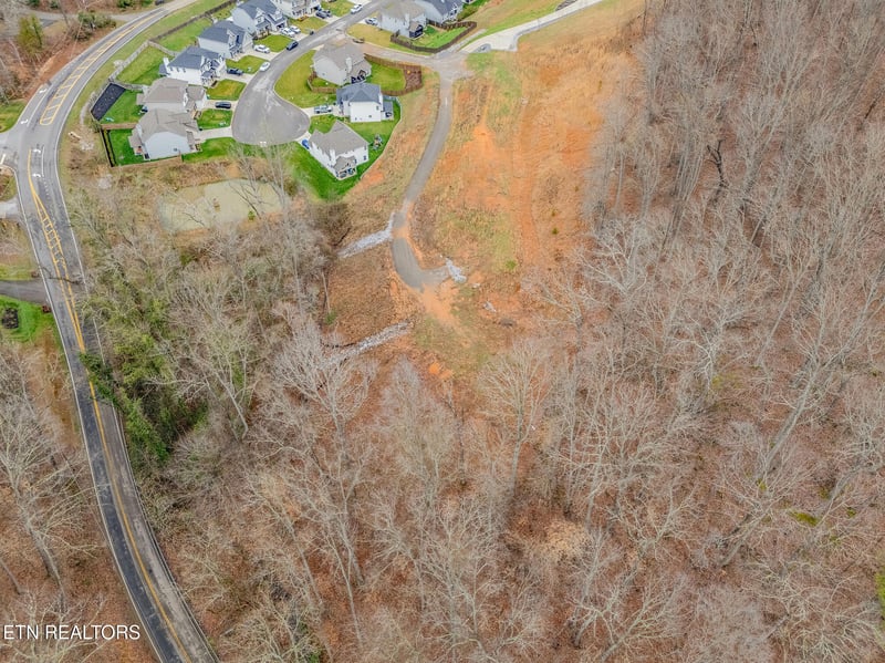 1705 Pinespur Way, Knoxville, TN 37932