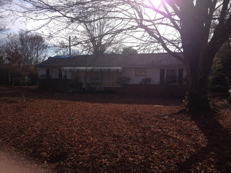 1705 Wandering Rd, Knoxville, TN 37912