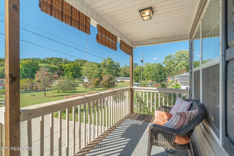 1706 Vada Cir, Knoxville, TN 37912