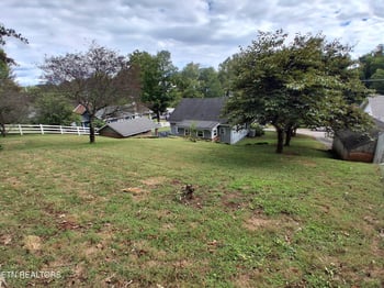 1707 Lenland Ave, Knoxville, TN 37920