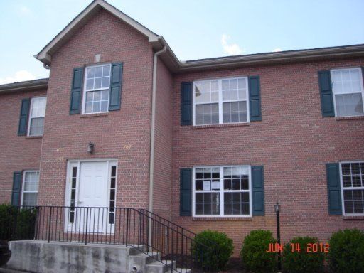1707 Maple View Way, Knoxville, TN 37918