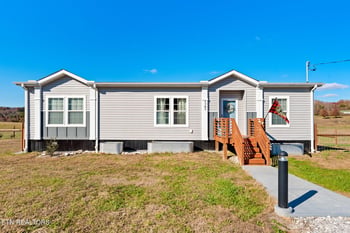 1707 Martin Mill Pike, Rockford, TN 37853