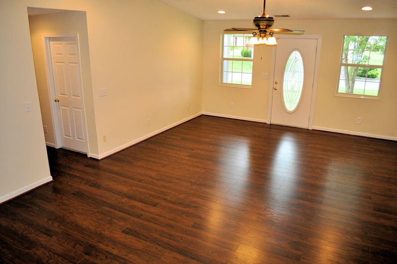 1707 N Ridge Ct, Sevierville, TN 37862