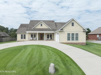 1709 Ansley Dr, Alcoa, TN 37701