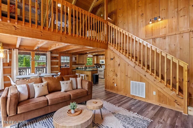 1709 Bear View Rd, Sevierville, TN 37876