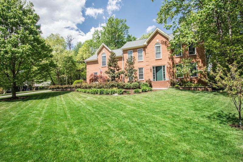 1709 Claire Stevens Cir, Knoxville, TN 37931