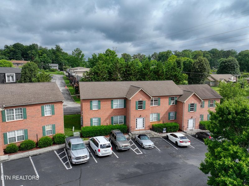 1709 Maple View Way #4A, Knoxville, TN 37918