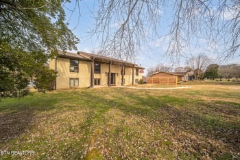 1709 River Shores Dr, Knoxville, TN 37914
