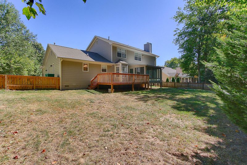 1709 Summer Spring, Knoxville, TN 37931