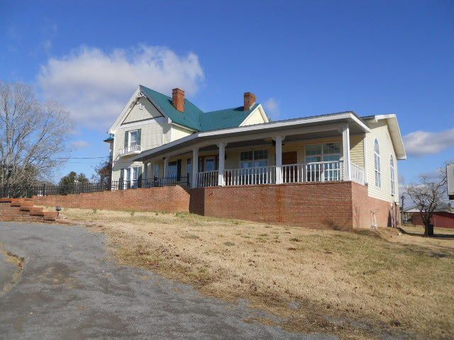 1709 Tazewell Pike, Corryton, TN 37721