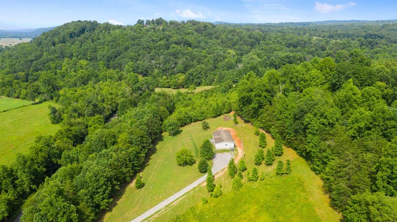 171 Buckner Rd, Philadelphia, TN 37846