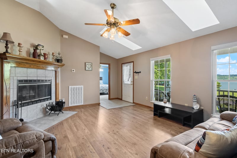 171 Cherokee Cir, Ten Mile, TN 37880