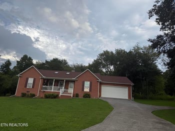 171 Cherokee Cir, Ten Mile, TN 37880
