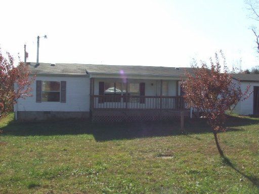 171 Edgewood Blvd, Oneida, TN 37841