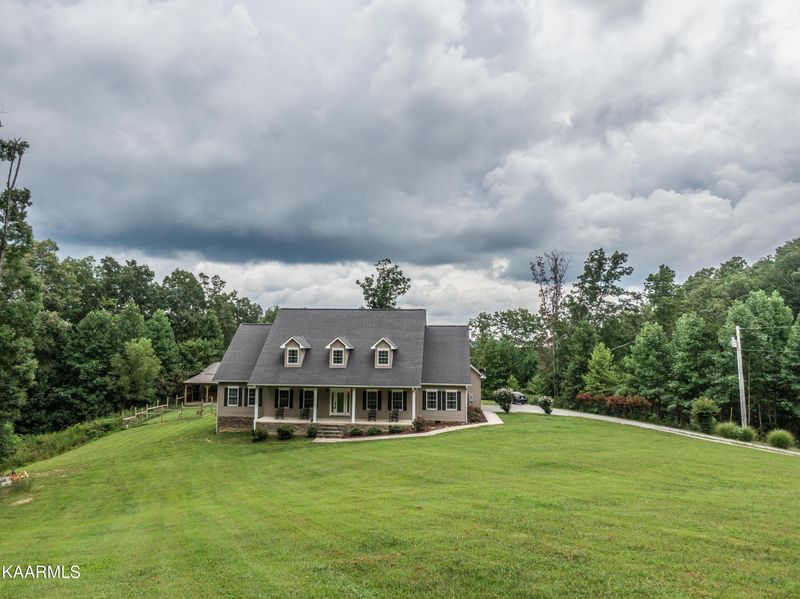 171 Grouse Ridge Rd, Harriman, TN 37748
