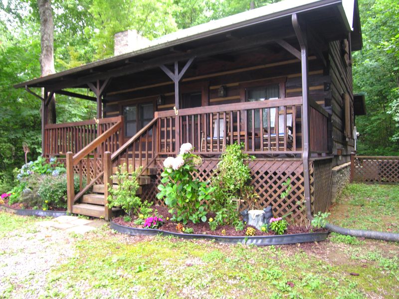 171 Townview Dr, Tellico Plains, TN 37385