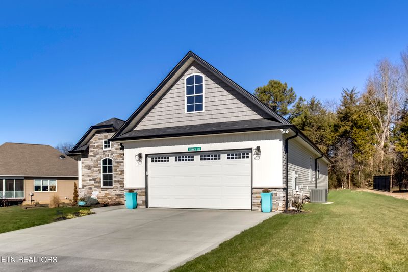 171 Utsesti Way, Loudon, TN 37774