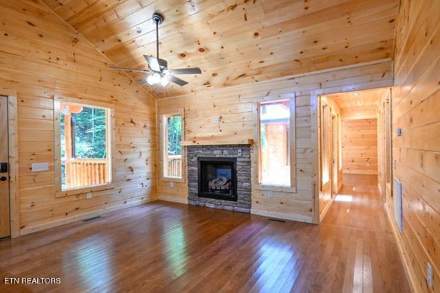 1710 Orchard Dr, Sevierville, TN 37876