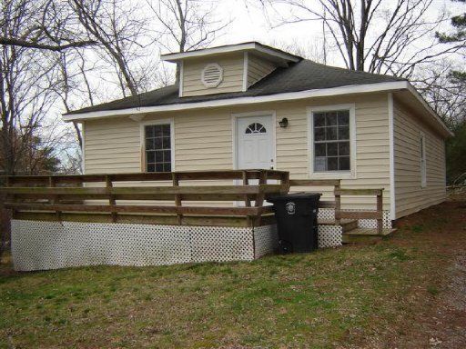 1711 Richardson St, Athens, TN 37303