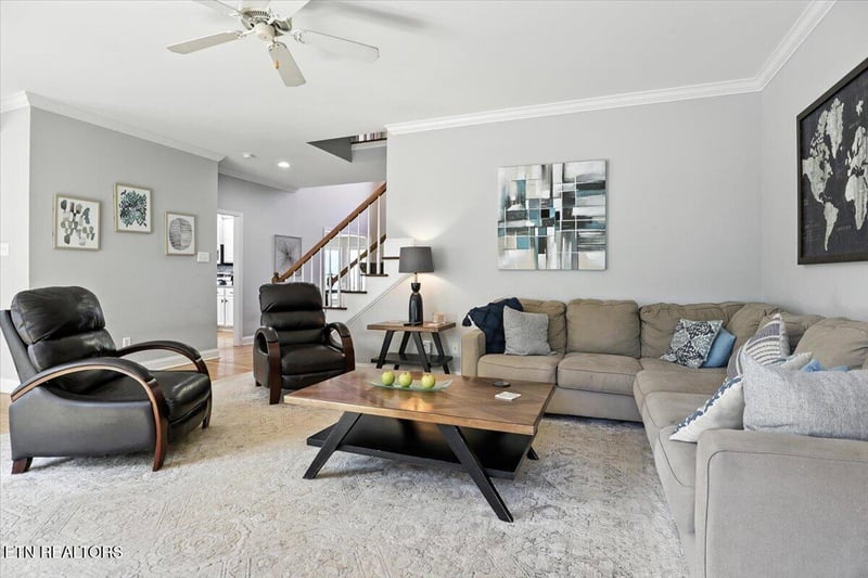 1712 Burnside Dr, Maryville, TN 37801