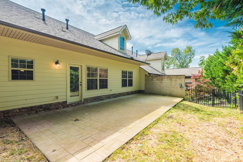 1713 Cottage Wood Way, Knoxville, TN 37919