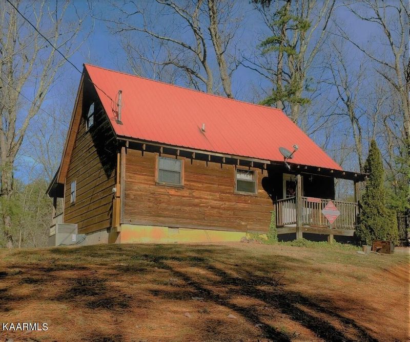 1713 Violet Ct, Sevierville, TN 37876