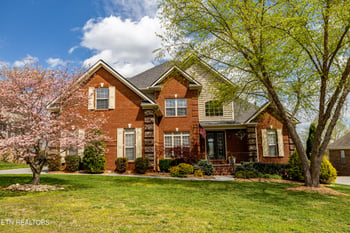 1714 Inverness Dr, Maryville, TN 37801