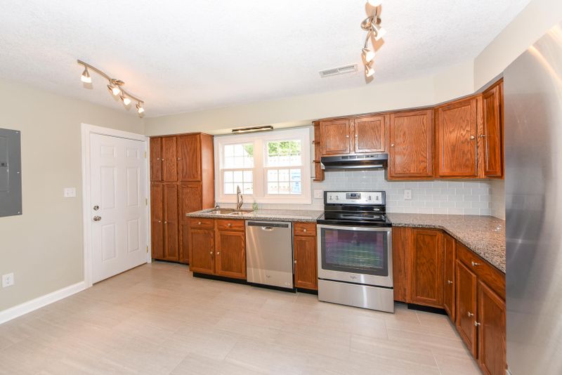 1715 Dalton St, Alcoa, TN 37701