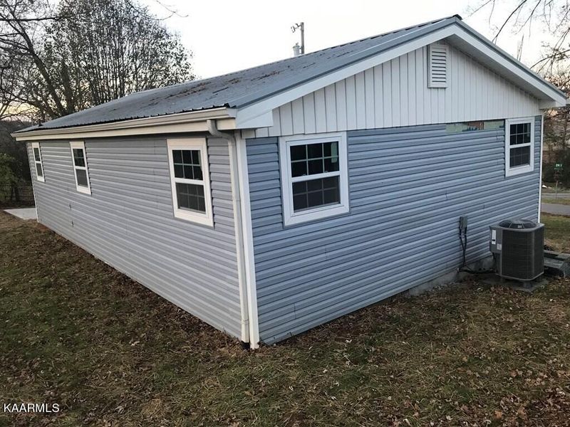 1715 Elm St, Morristown, TN 37814