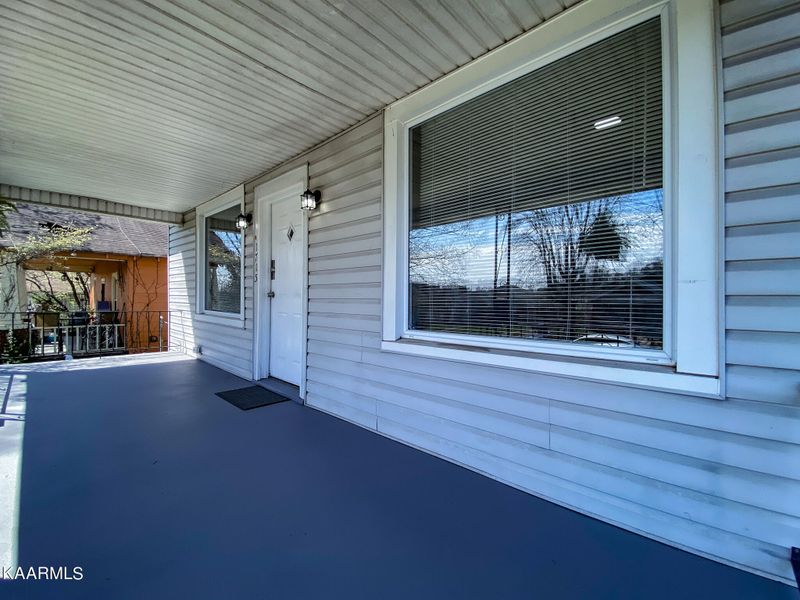 1715 Henrietta Ave, Knoxville, TN 37915